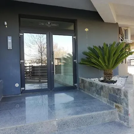 Apartament Zigzag 3 Camere Cu Piscina - Mamaia Nord Lägenhet *