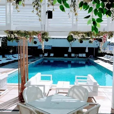 Apartament Zigzag 3 Camere Cu Piscina - Mamaia Nord דירה